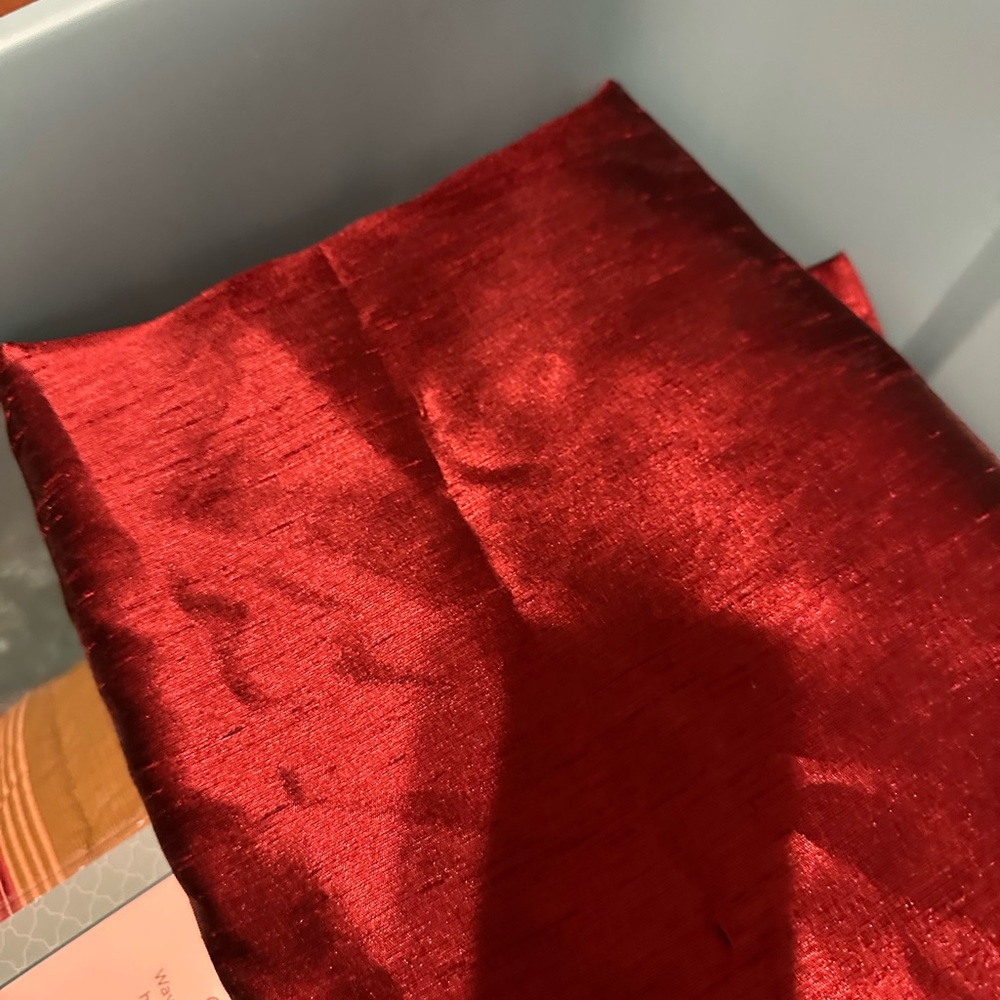 Gorgeous Burgundy Shiny Red 100% Polyester See-through Curtains 2 Panels